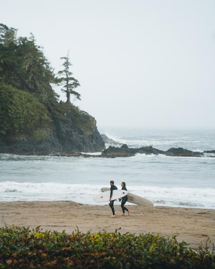 Ocean Village Resort Tofino Exterior photo